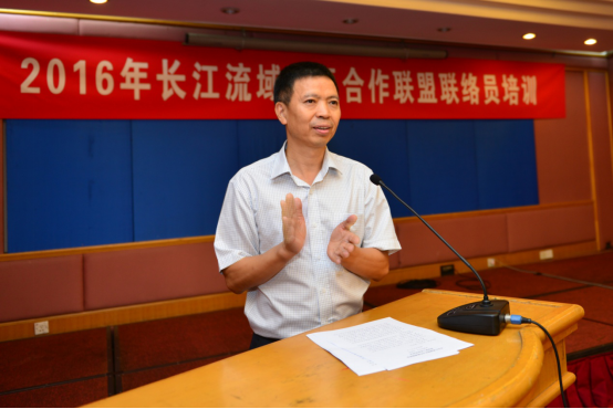 建设联盟联络员机制，推进长江流域园区合作